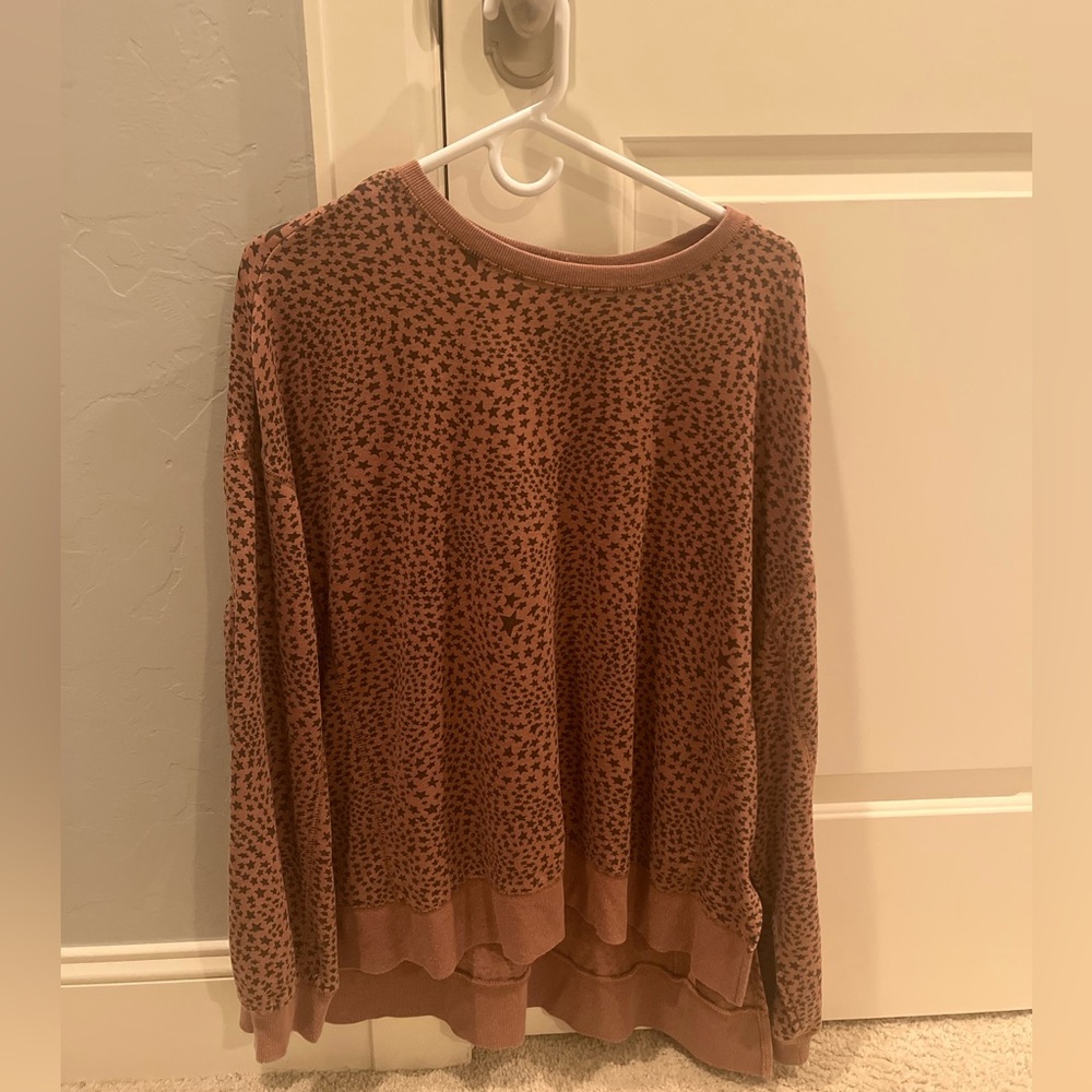 Star sweatshirt